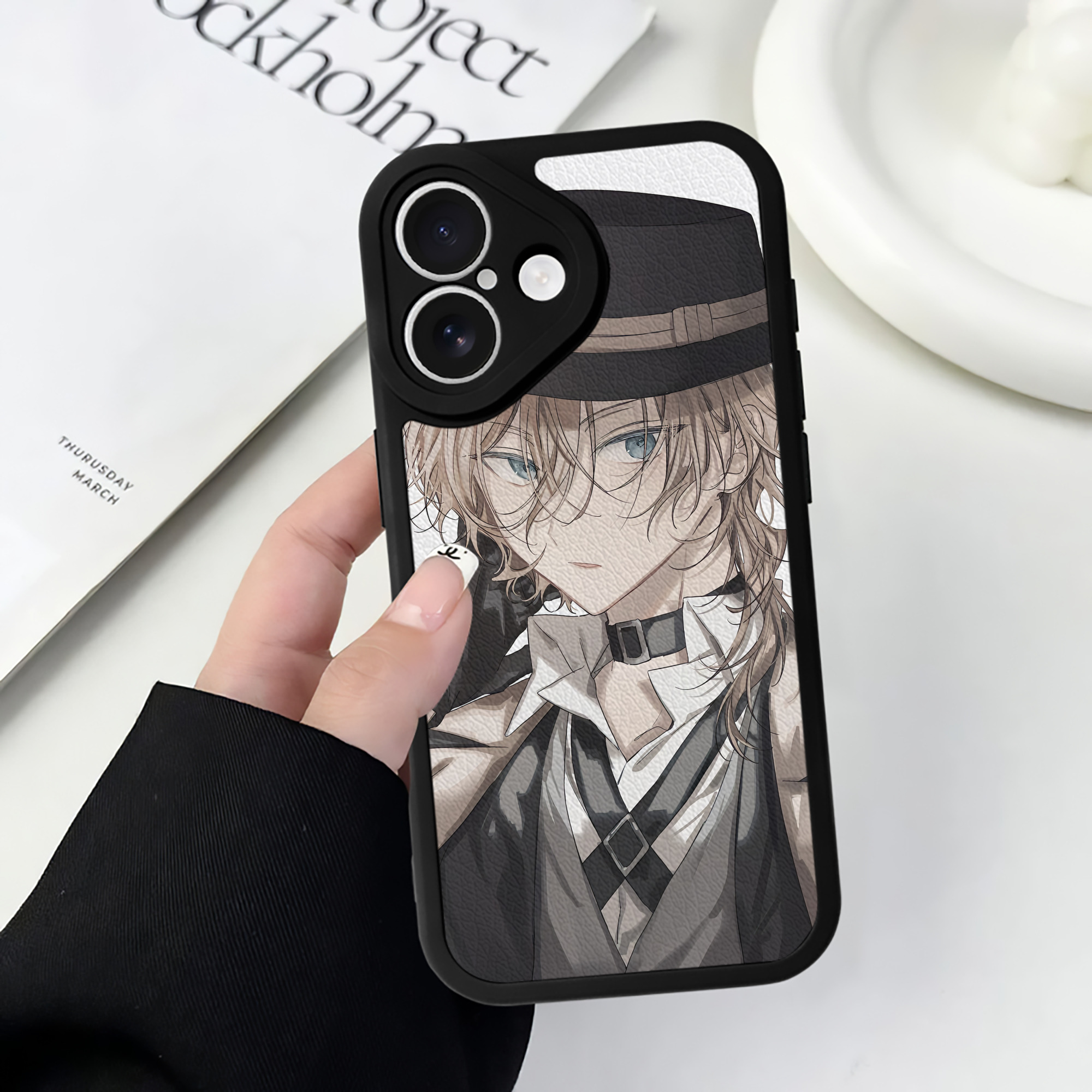 （画像用） 文豪ストレイドッグス Bungo Stray Dogs 【iPhone 16シリーズ対応】シリコンスマホケース（レザー調） 材質：シリコン